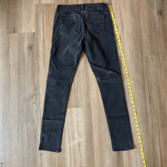 LEVI’S JEANS
711 MID-RISE SKINNY SIZE 28 
W28 L30 - Picture 4 of 10